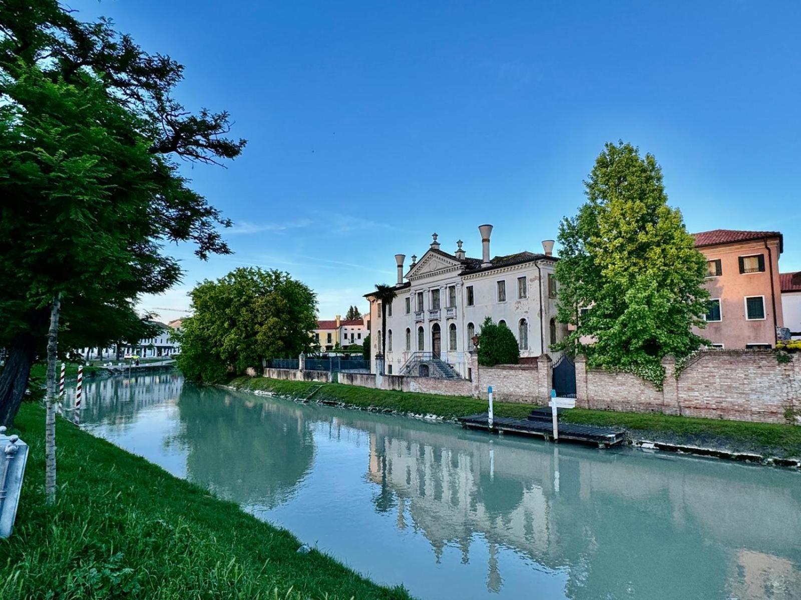 Erman House - Naviglio Riviera Del Brenta Venezia Apartment Dolo Bagian luar foto